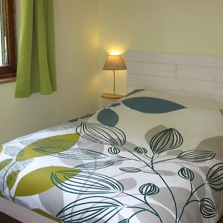 Le Creux Chene فندق