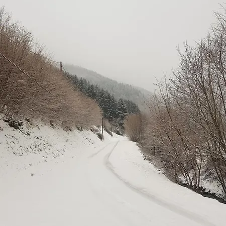 Le Creux Chene فندق