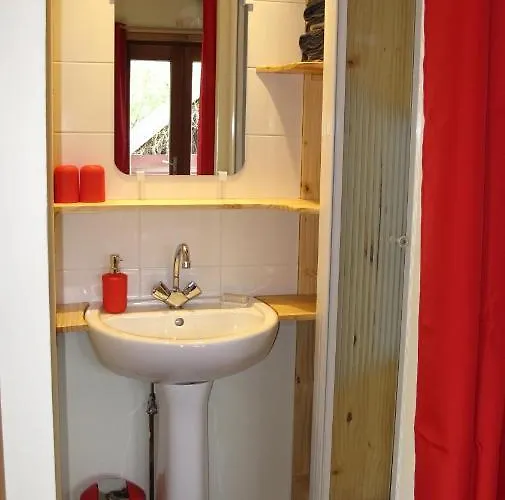 Le Creux Chene Hotel