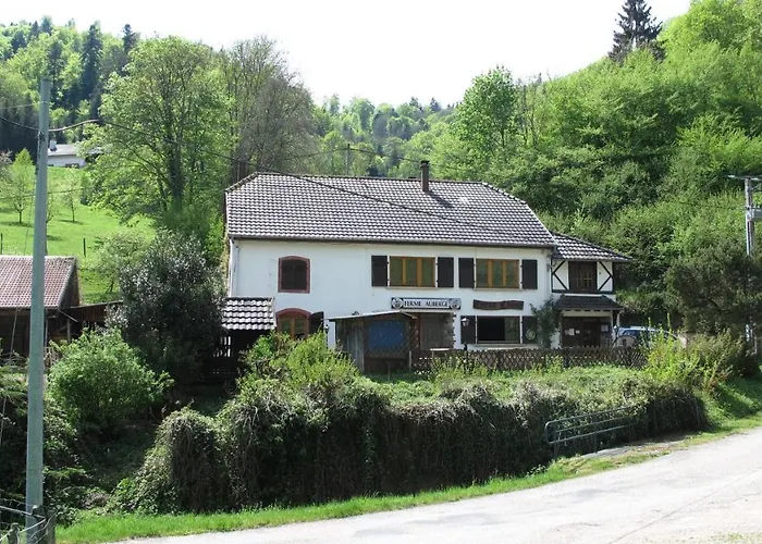 Le Creux Chene Hotel