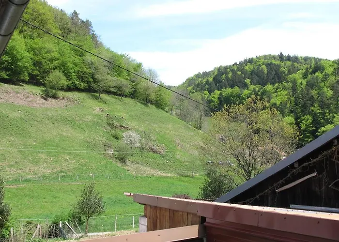 Le Creux Chene Hotel *