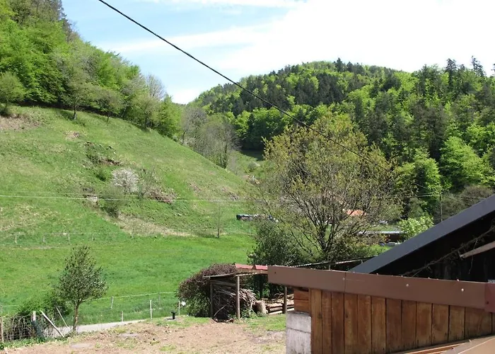 Le Creux Chene Hotel *